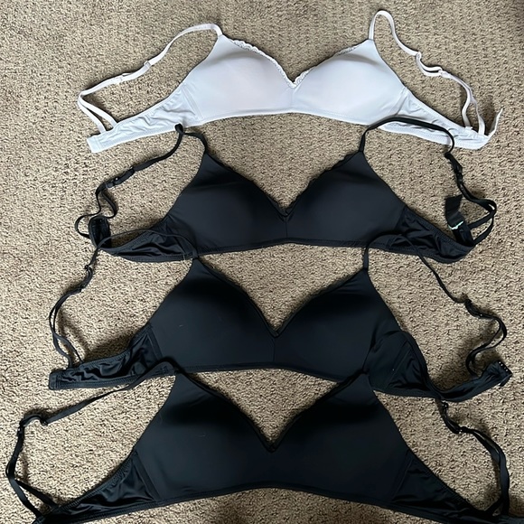Aerie Wireless bras - Picture 1 of 1